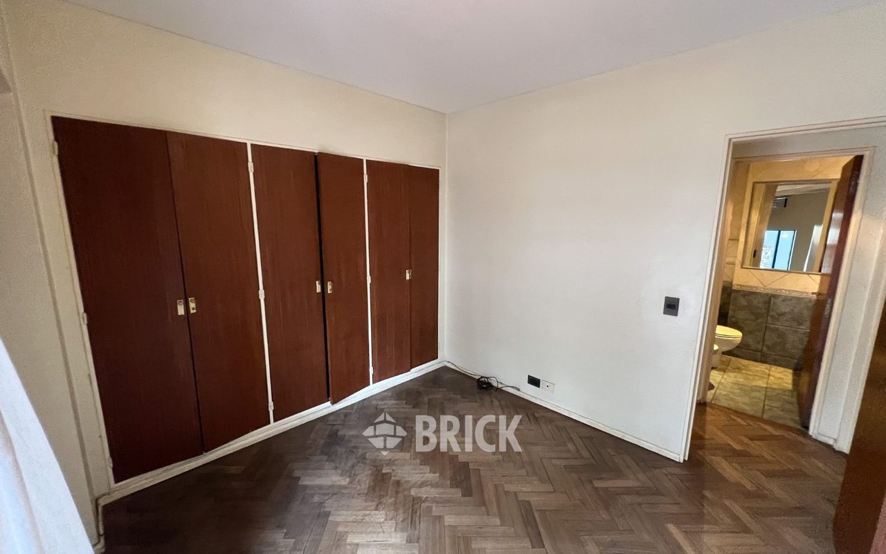 ZABALA al 1500 Piso 1 13