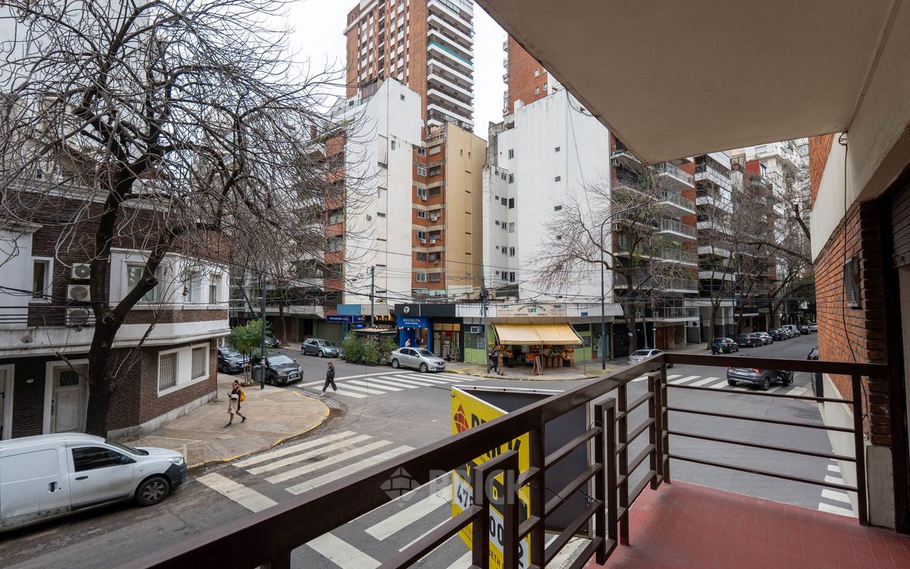 ZABALA al 1500 Piso 1 16