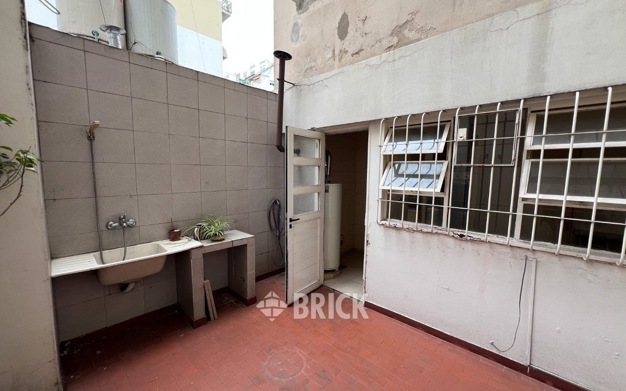 ZABALA al 1500 Piso 1 27