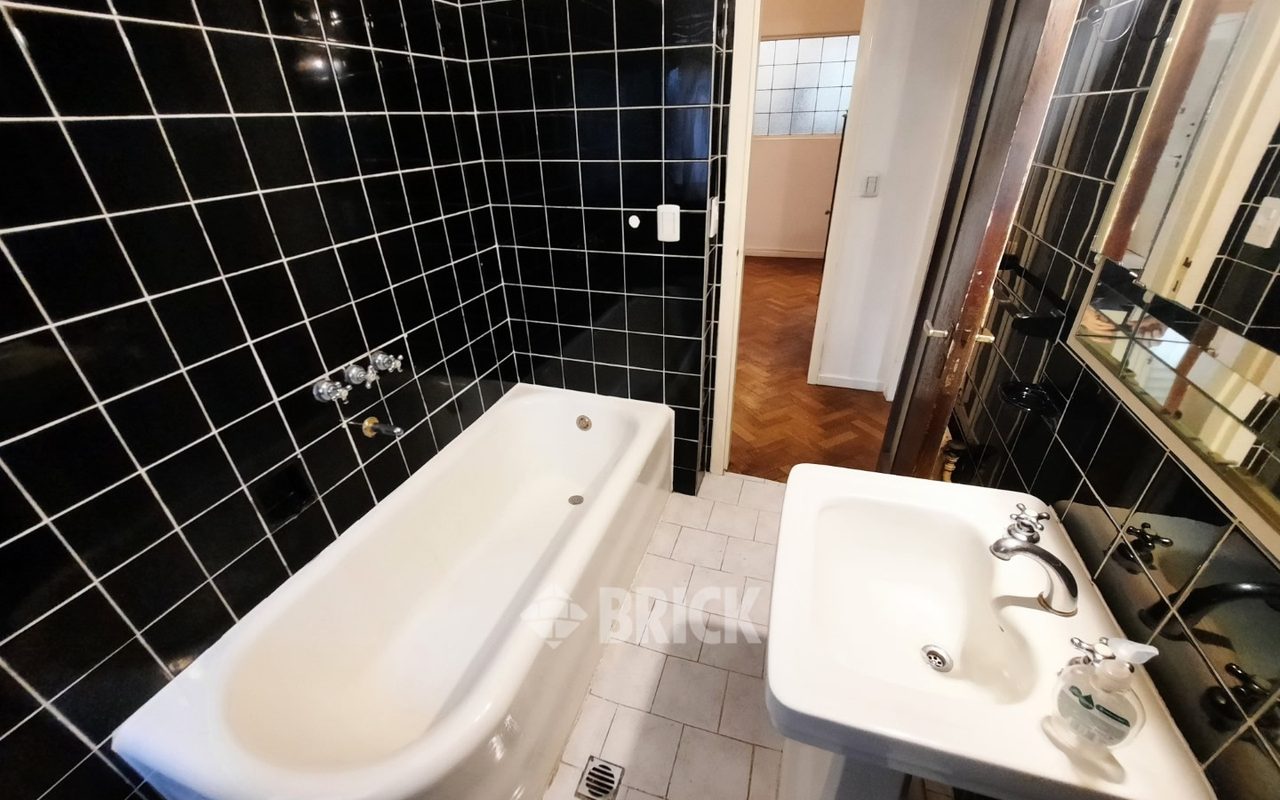 SANCHEZ DE BUSTAMANTE al 1900 Piso 1 14