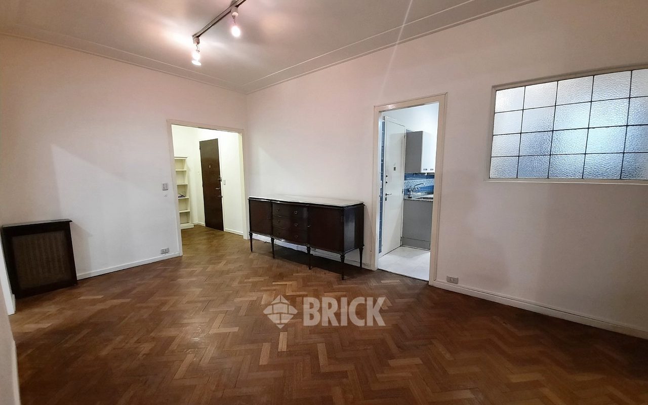 SANCHEZ DE BUSTAMANTE al 1900 Piso 1 4