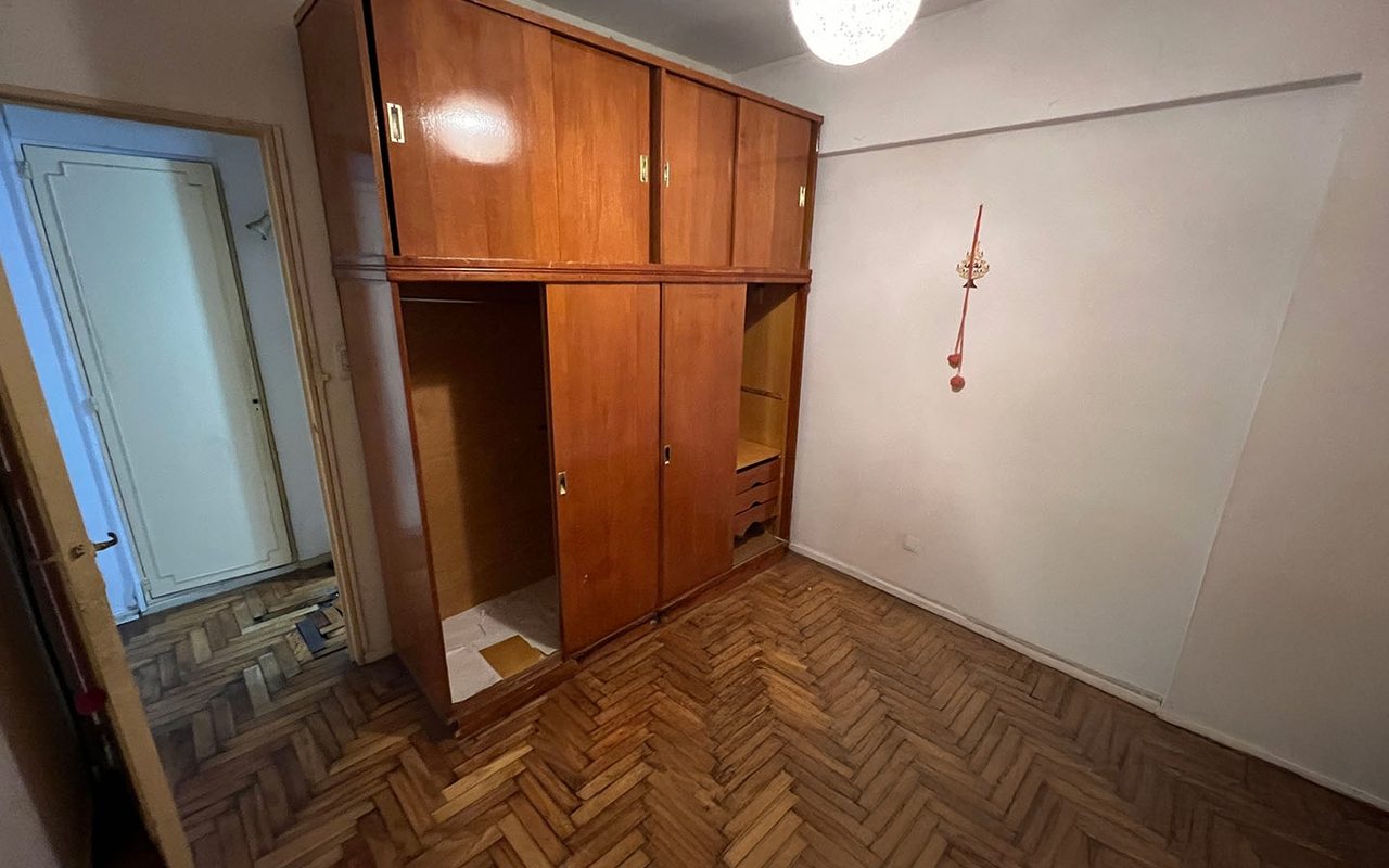 CARRANZA, ANGEL JUSTINIANO al 2400 Piso 2 9