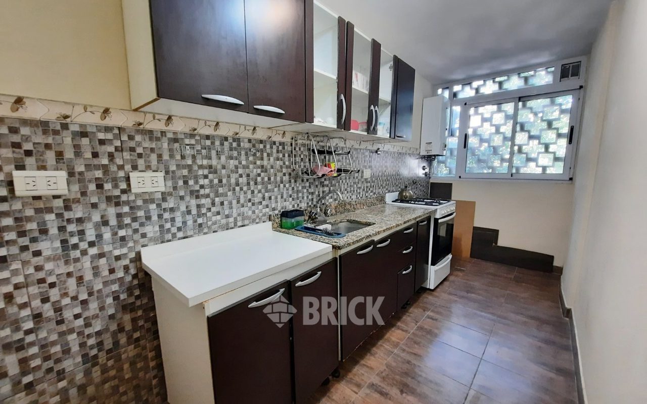 PICHINCHA al 100 Piso 1 14