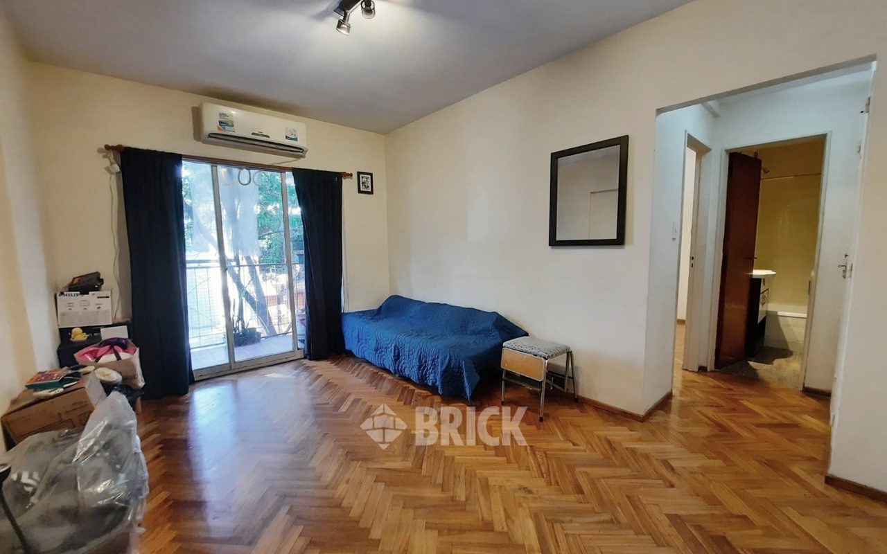 PICHINCHA al 100 Piso 1 3