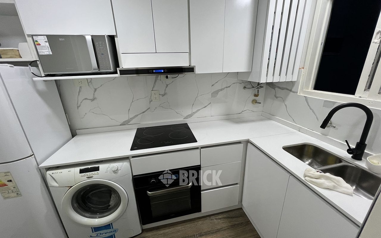 PRINGLES al 400 Piso 3 5