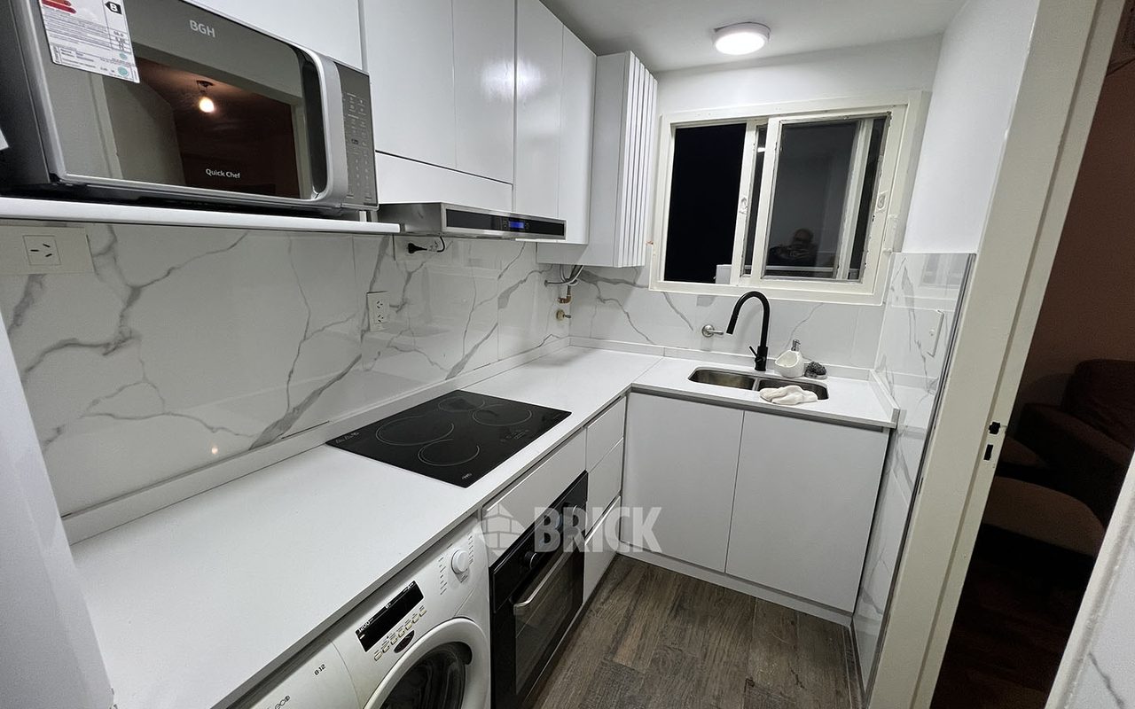 PRINGLES al 400 Piso 3 6