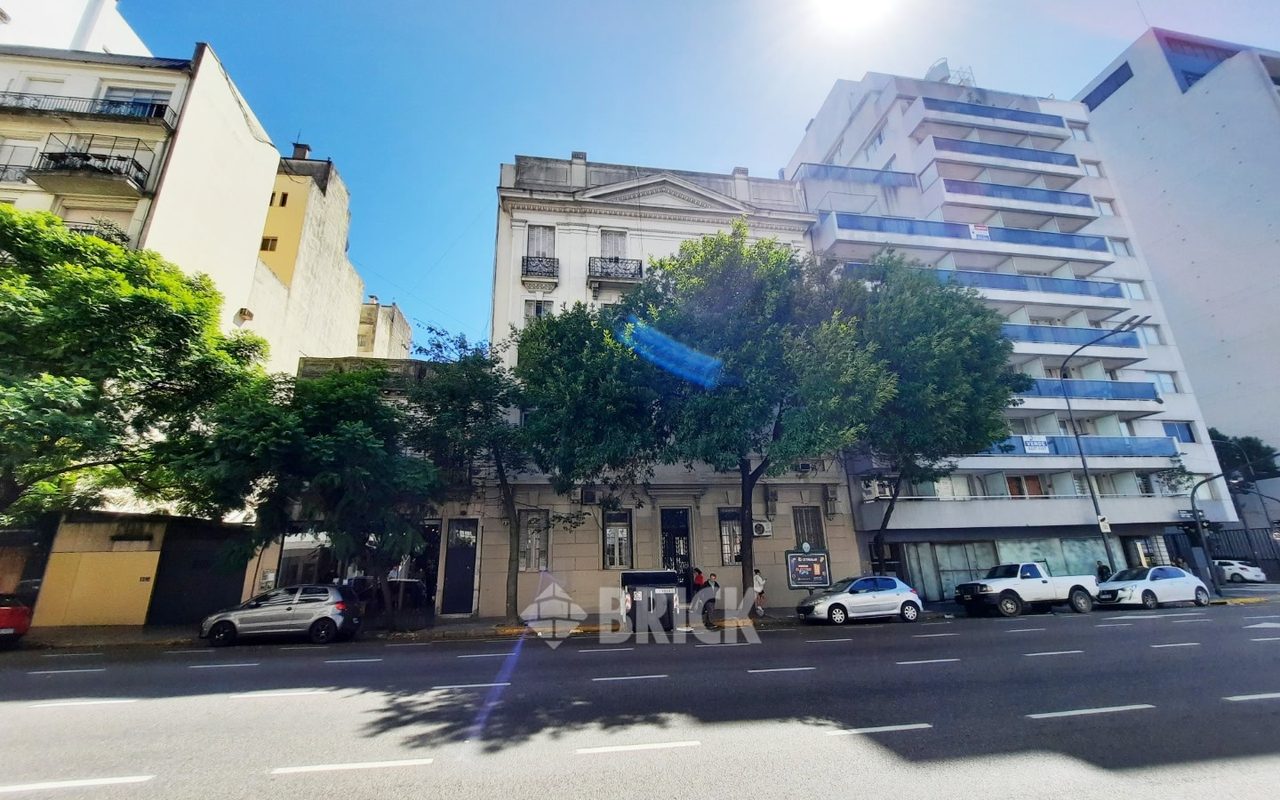 INDEPENDENCIA, AV. al 1200 Piso 1 27