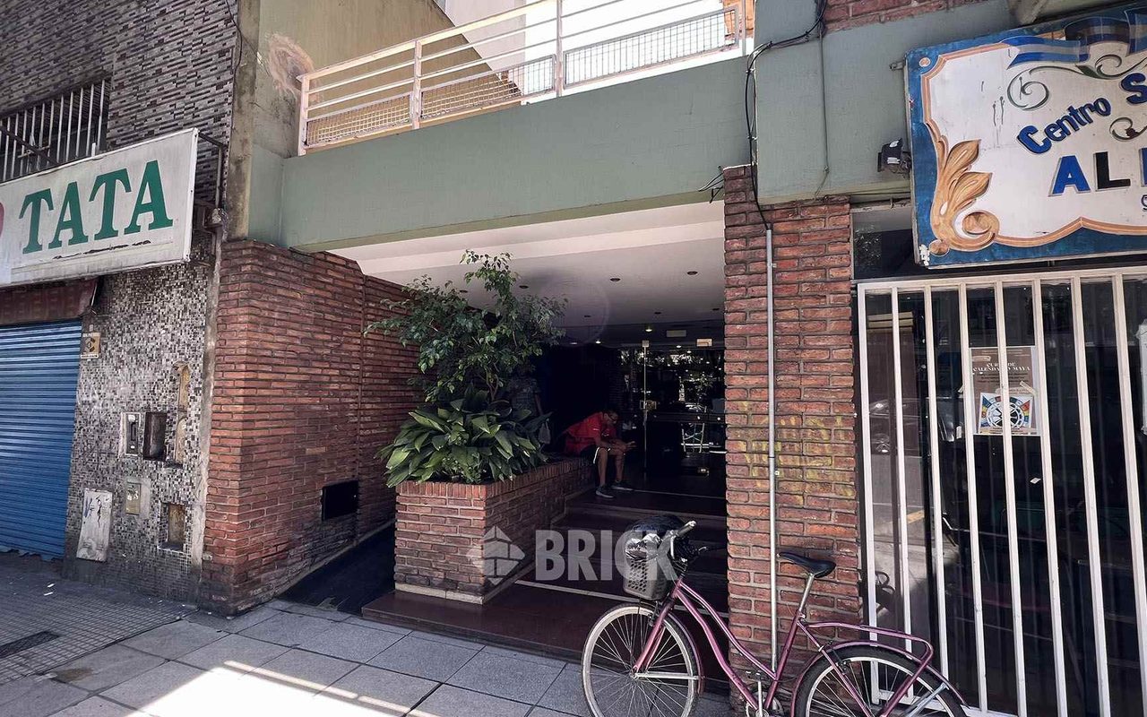 DIAZ VELEZ, AV. al 4100 Piso 16 14