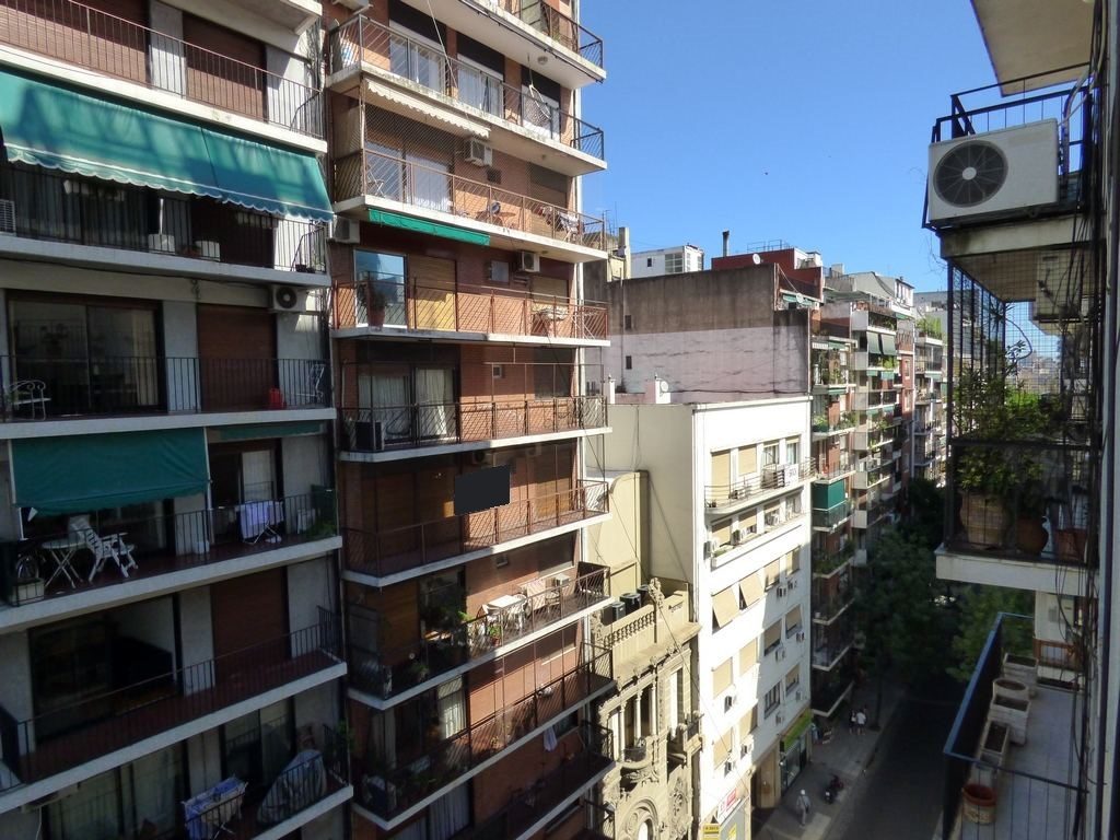 SANTA FE, AV. al 2300 Piso 8 27