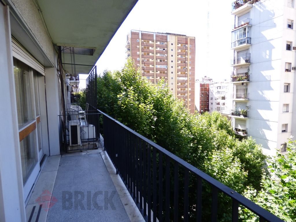 SANTA FE, AV. al 2300 Piso 8 9