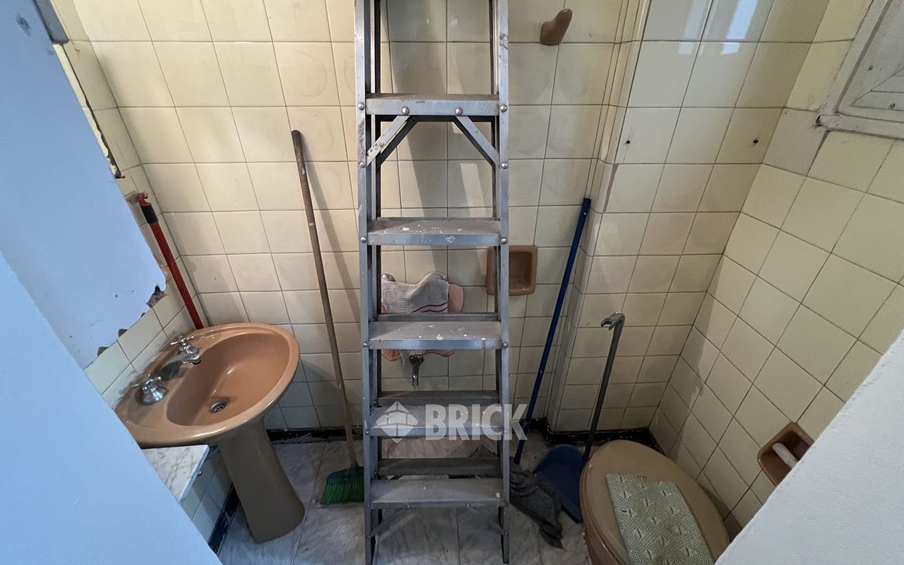 SAN JUAN, AV. al 1400 Piso PB 17