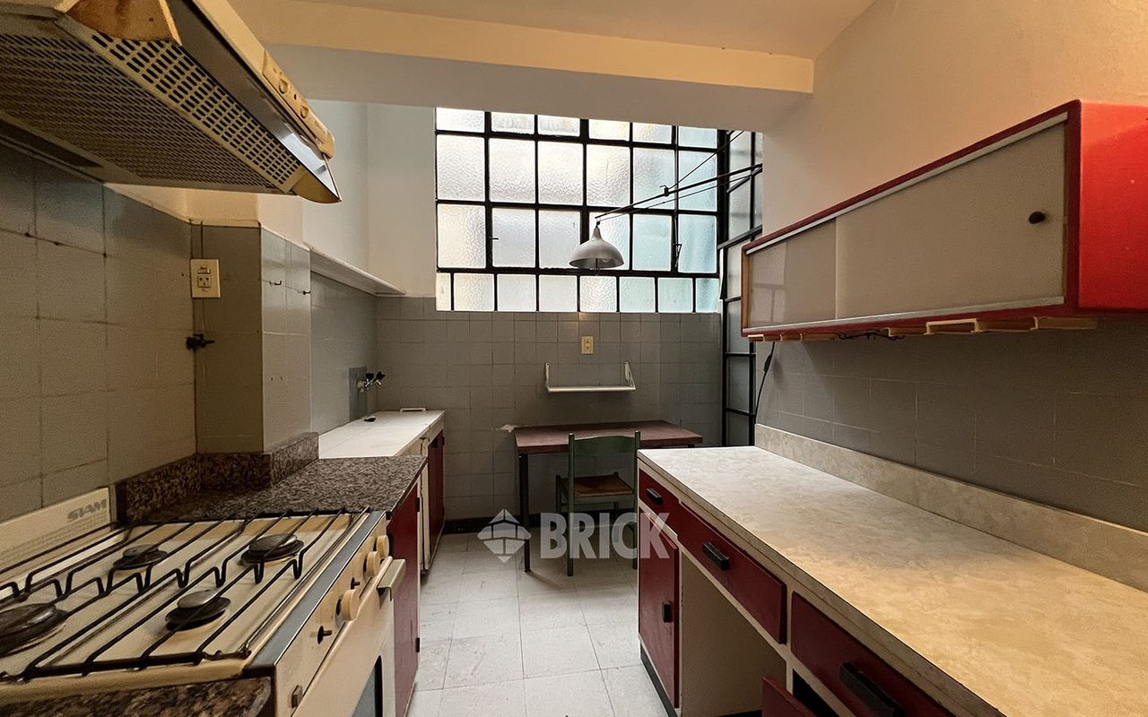 MITRE, BARTOLOME al 2600 Piso 1 18