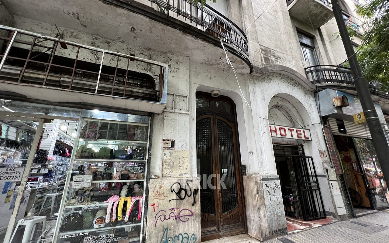 MITRE, BARTOLOME al 2600 Piso 1 21