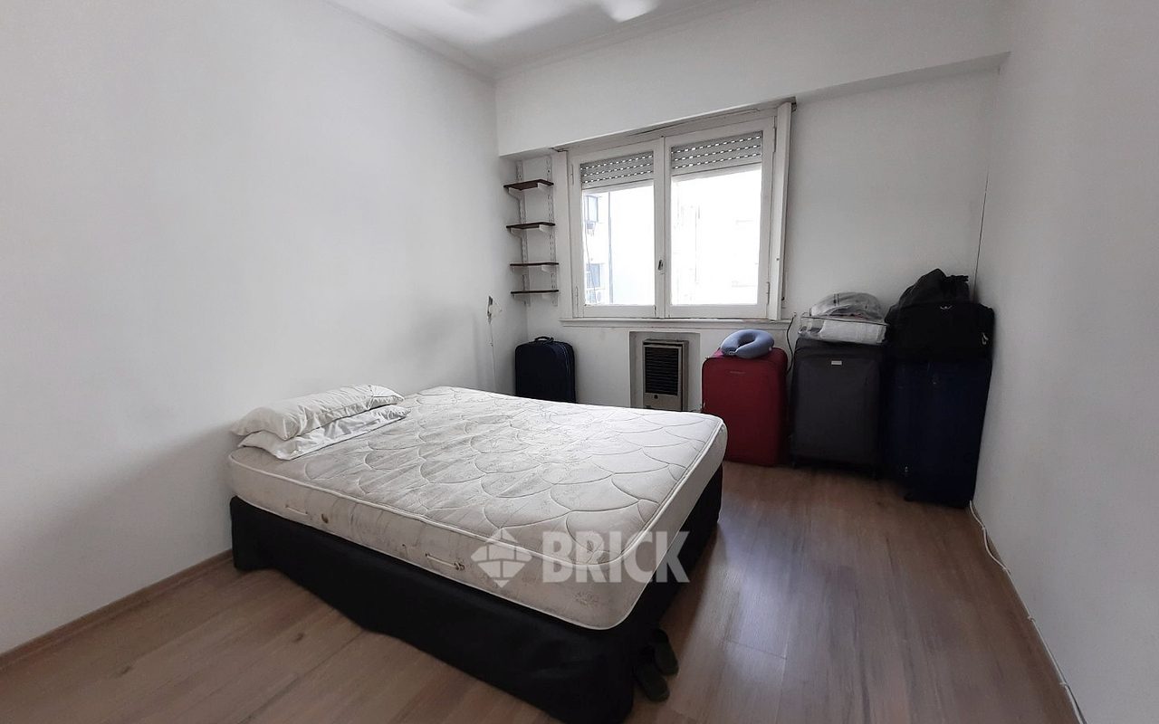 SALGUERO, JERONIMO al 2500 Piso 7 21