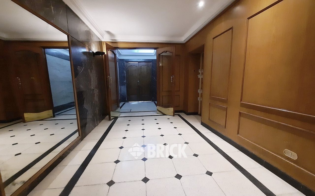 SALGUERO, JERONIMO al 2500 Piso 7 34