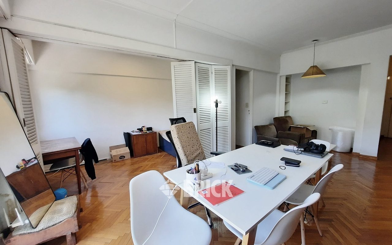 SALGUERO, JERONIMO al 2500 Piso 7 7