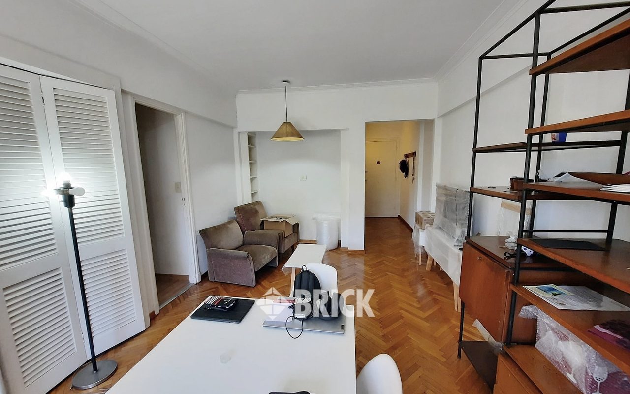 SALGUERO, JERONIMO al 2500 Piso 7 8