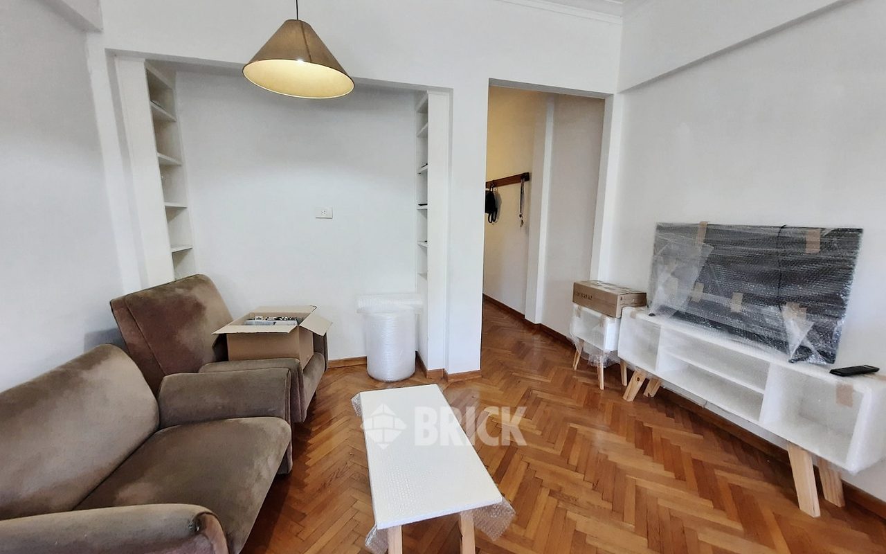 SALGUERO, JERONIMO al 2500 Piso 7 9