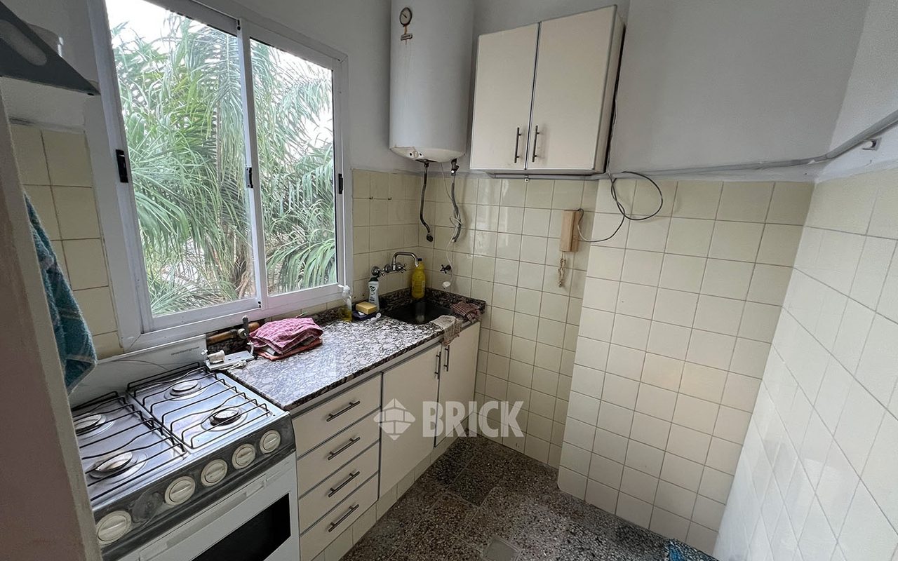 ALVAREZ, DONATO, T. GRAL. al 500 Piso 2 11