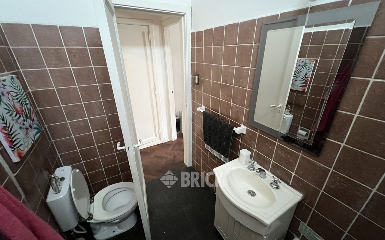 ALVAREZ, DONATO, T. GRAL. al 500 Piso 2 8