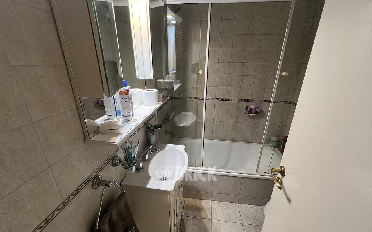 ALVAREZ, DONATO, T. GRAL. al 400 Piso 7 12