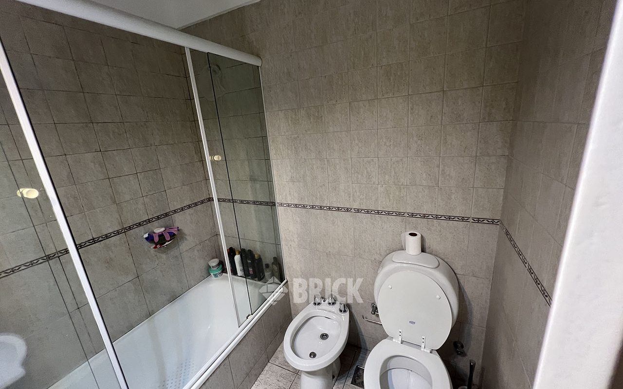 ALVAREZ, DONATO, T. GRAL. al 400 Piso 7 13