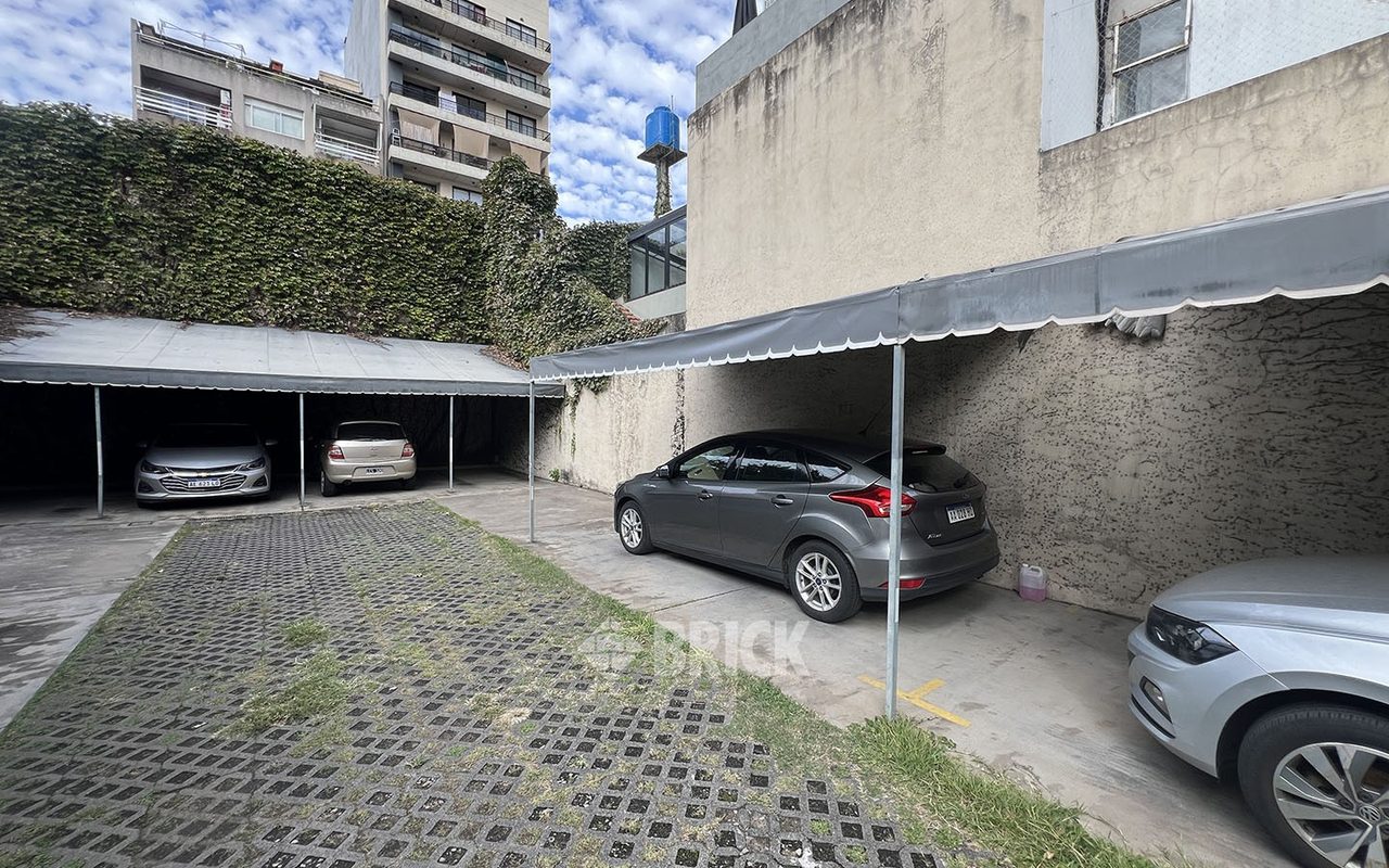 ALVAREZ, DONATO, T. GRAL. al 400 Piso 7 19