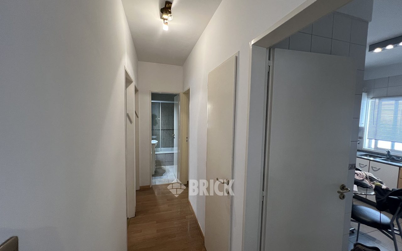 ALVAREZ, DONATO, T. GRAL. al 400 Piso 7 6