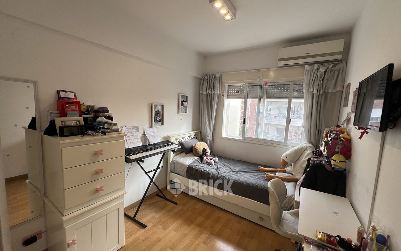 ALVAREZ, DONATO, T. GRAL. al 400 Piso 7 8