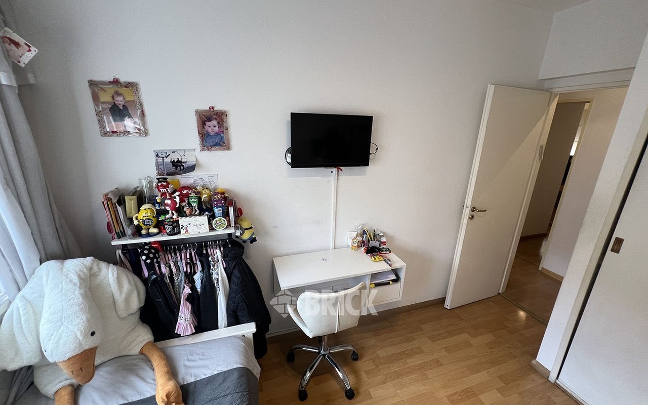 ALVAREZ, DONATO, T. GRAL. al 400 Piso 7 9