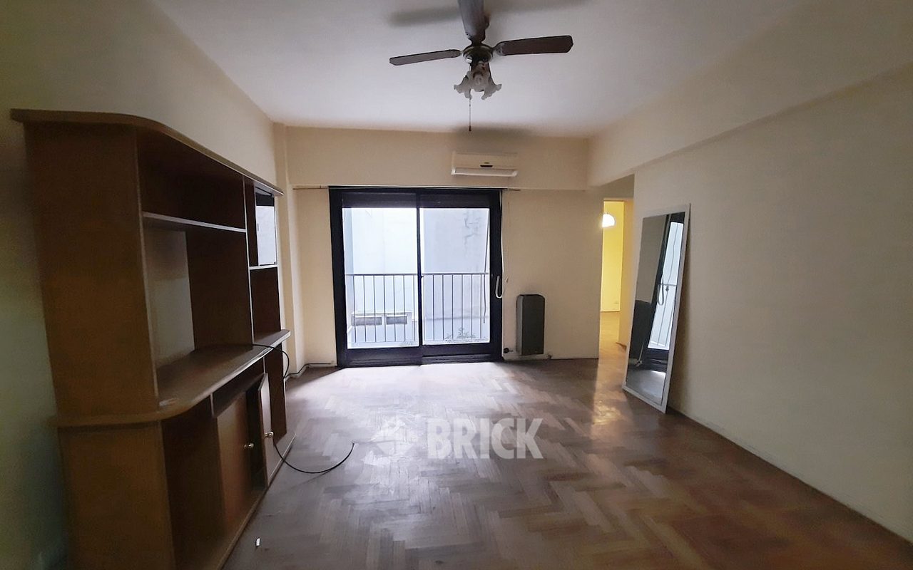 BERUTI al 4600 Piso 2 3