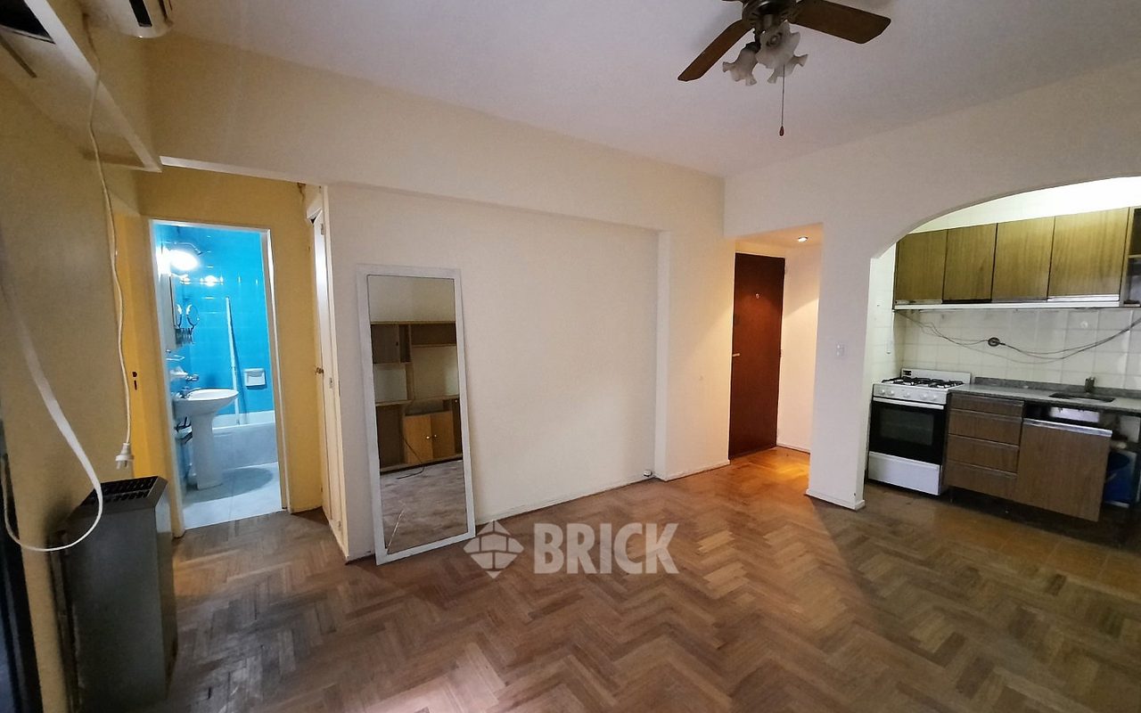 BERUTI al 4600 Piso 2 5