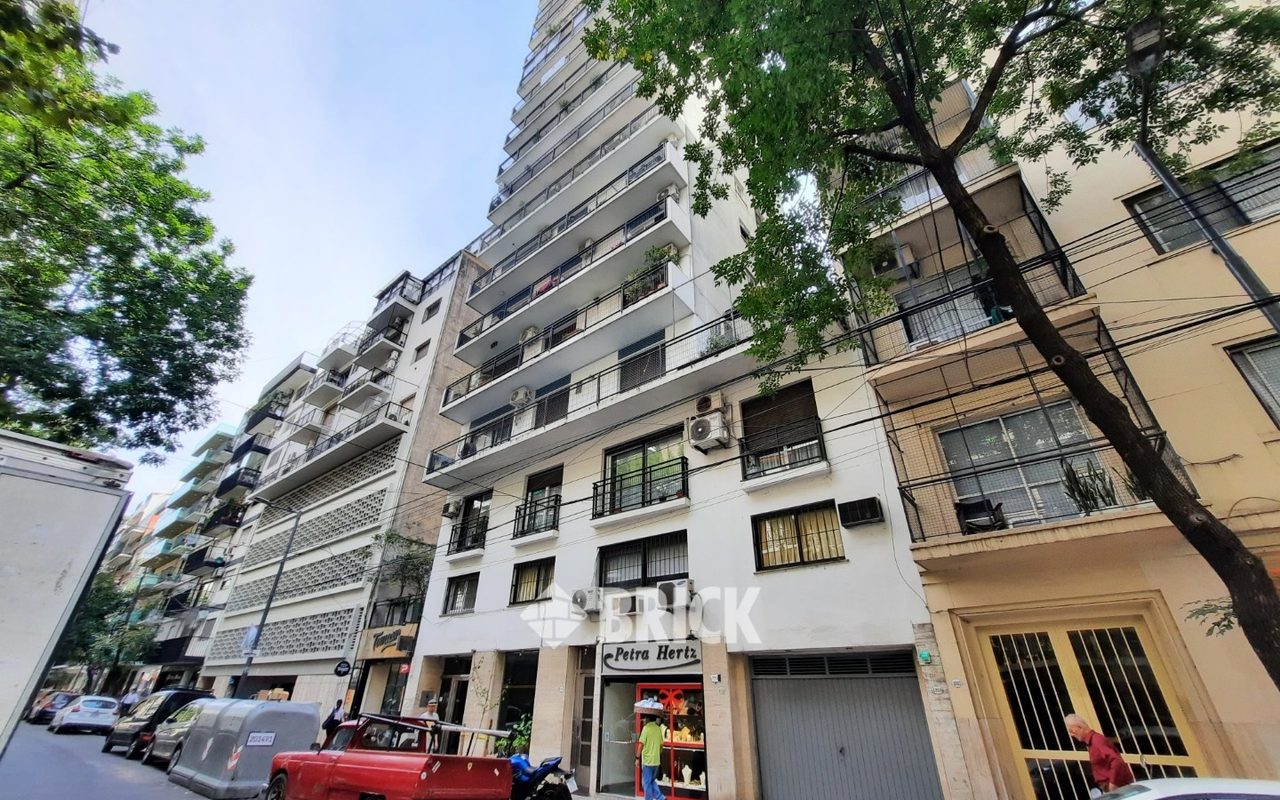 BULNES al 1900 Piso 12 30