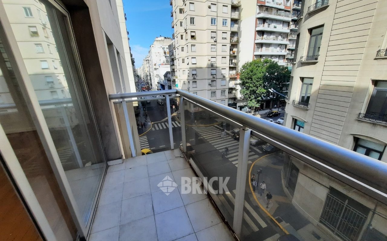 VIAMONTE al 1800 Piso 4 7