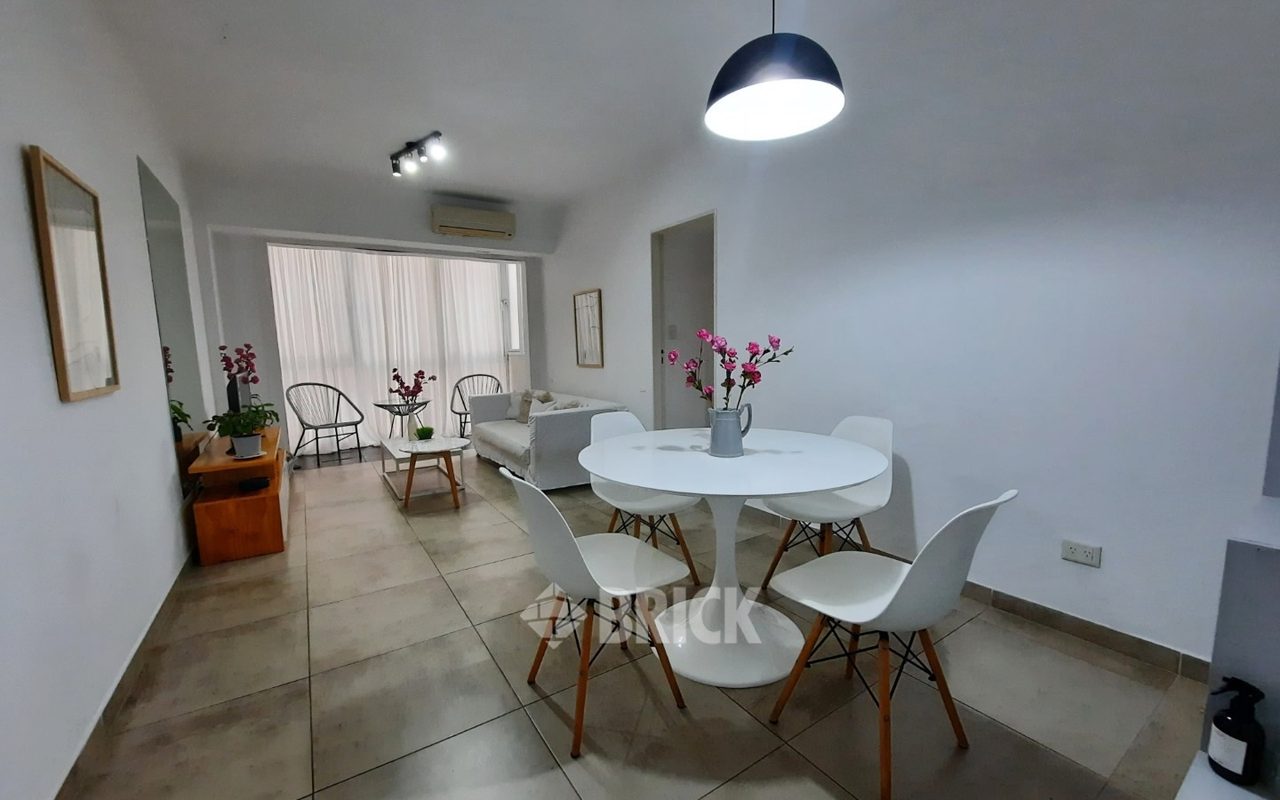 CORONEL DIAZ, AV. al 1500 Piso 5 1