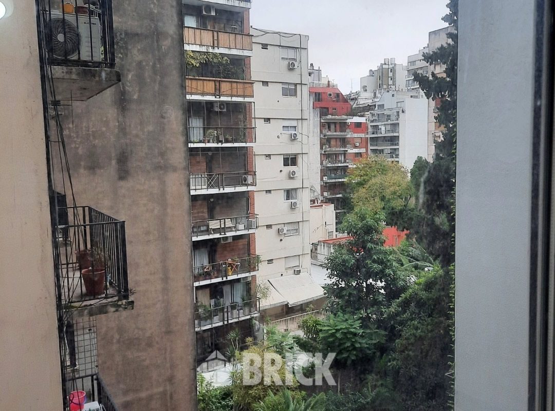 CORONEL DIAZ, AV. al 1500 Piso 5 17