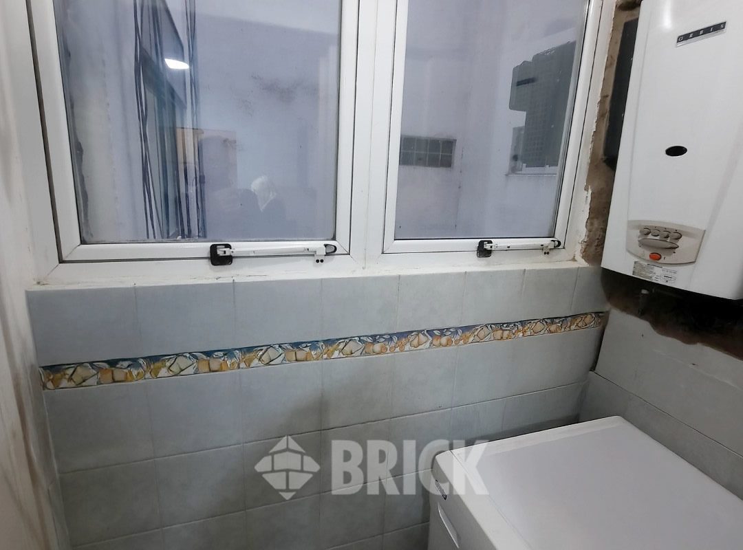 CORONEL DIAZ, AV. al 1500 Piso 5 26