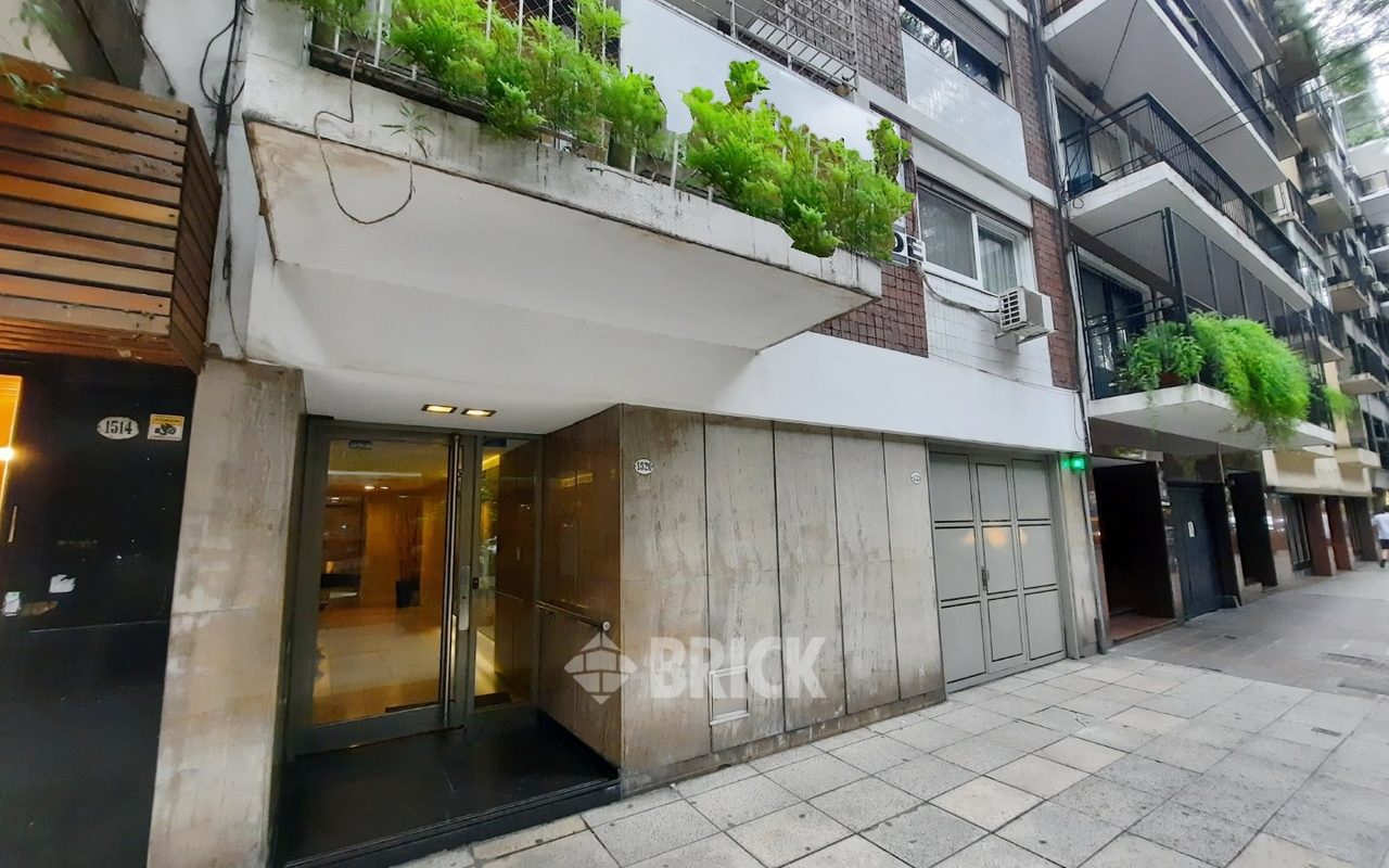 CORONEL DIAZ, AV. al 1500 Piso 5 29