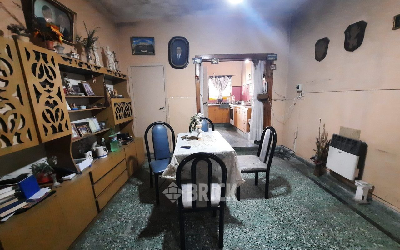 9 DE JULIO, AV. al 2900 12