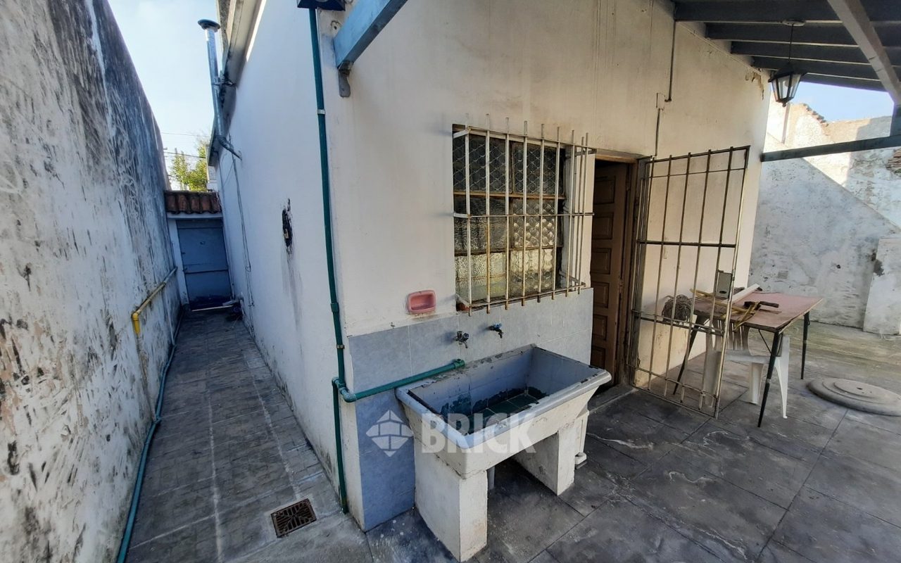 9 DE JULIO, AV. al 2900 23