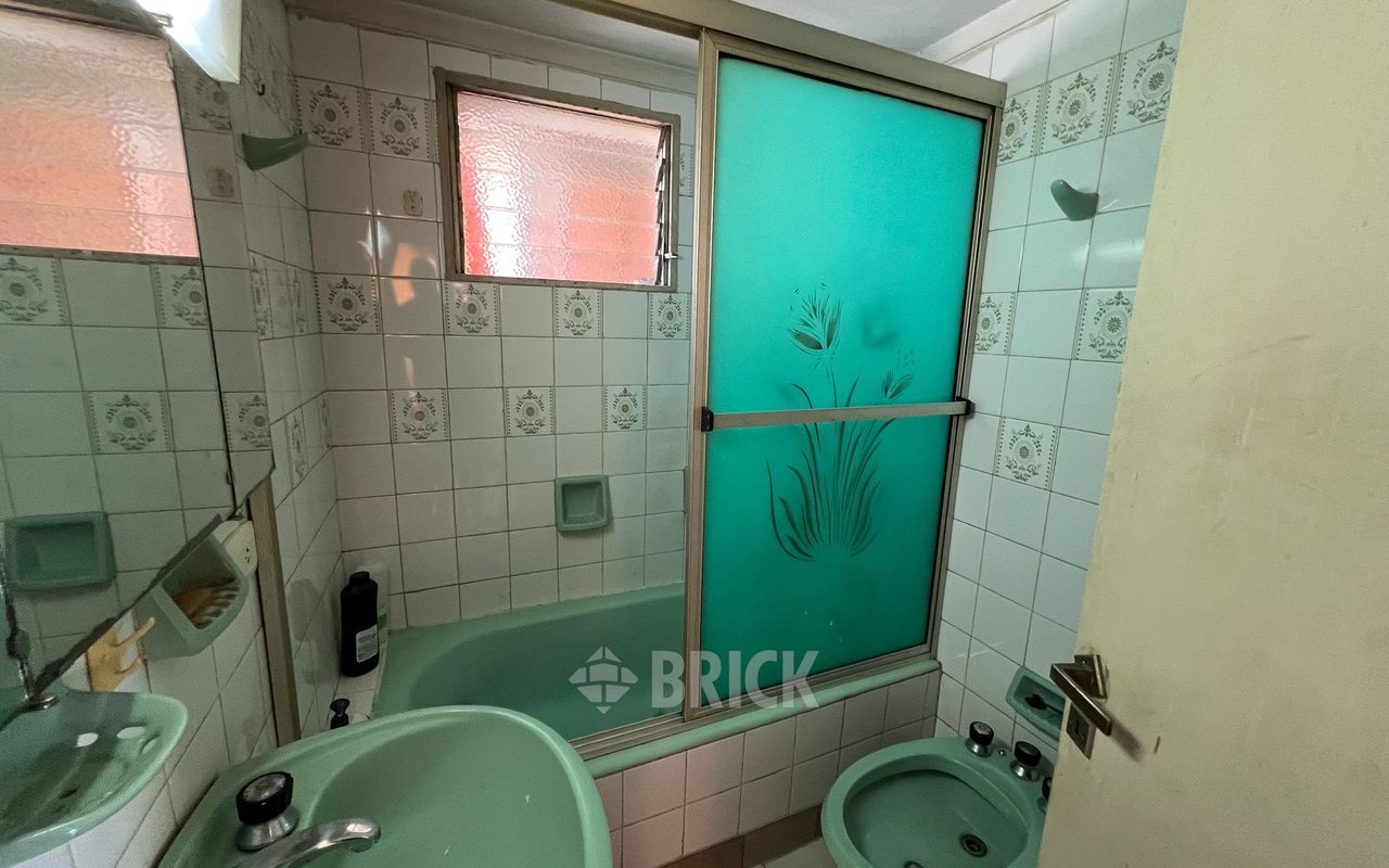 ACOSTA, MARIANO al 800 Piso 2 12