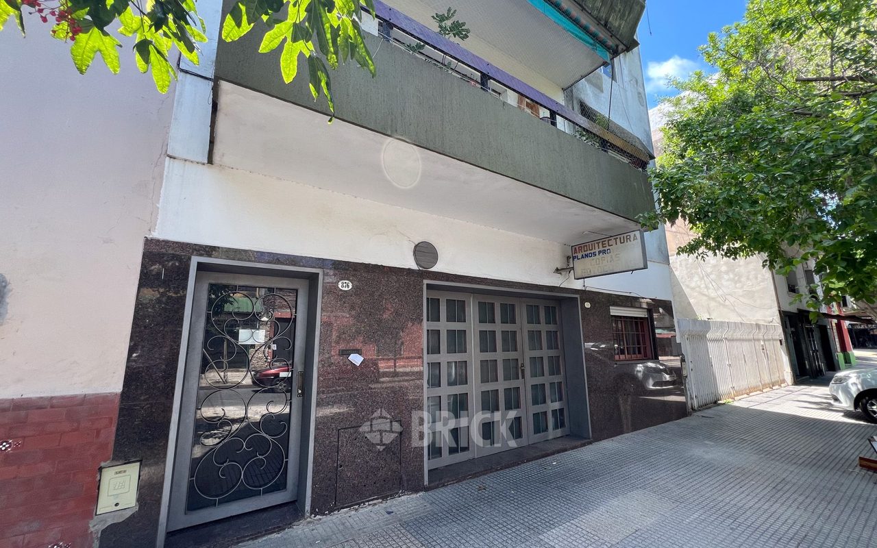 ACOSTA, MARIANO al 800 Piso 2 17