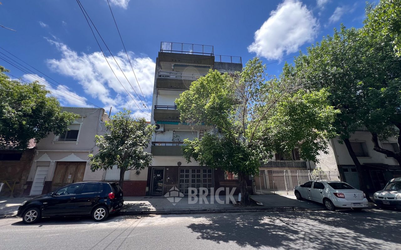 ACOSTA, MARIANO al 800 Piso 2 20