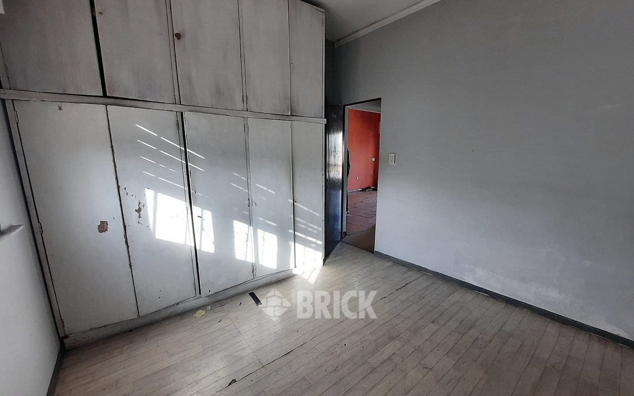 LAMADRID, AV. al 1600 42