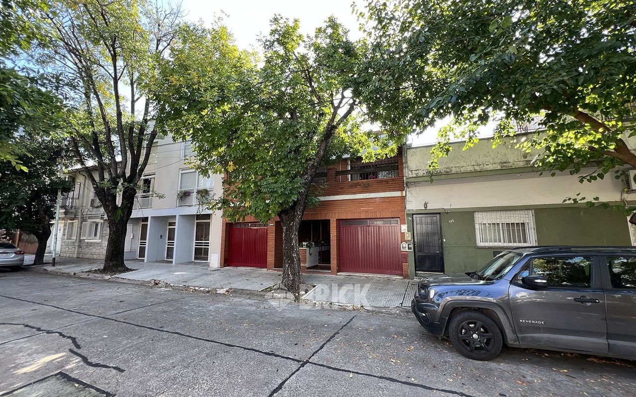 CUNNINGHAME GRAHAM al 1100 Piso PB 27