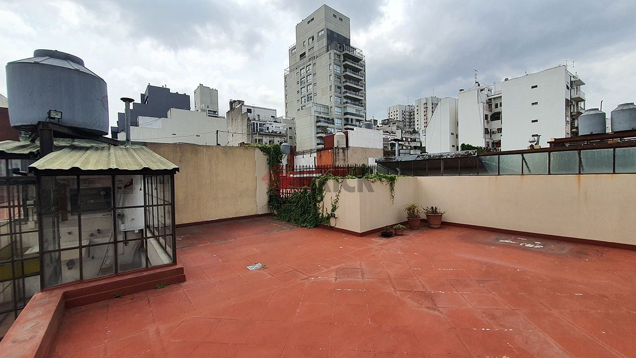 BORGES, JORGE LUIS al 2000 Piso 1 23