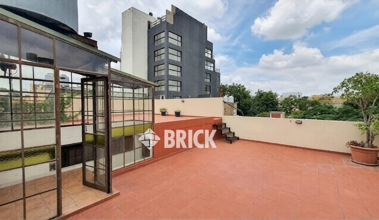 BORGES, JORGE LUIS al 2000 Piso 1 26