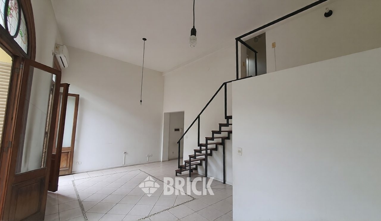 BORGES, JORGE LUIS al 2000 Piso 1 7