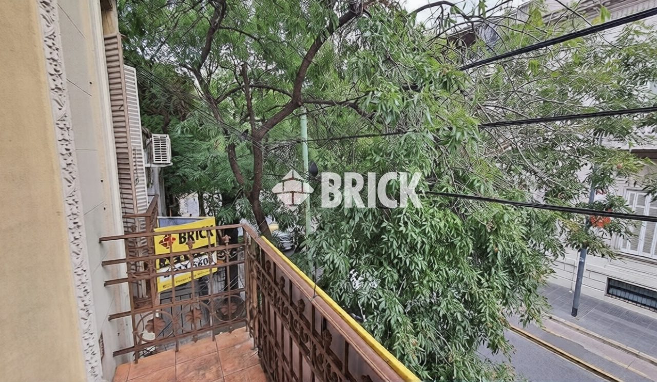 BORGES, JORGE LUIS al 2000 Piso 1 9