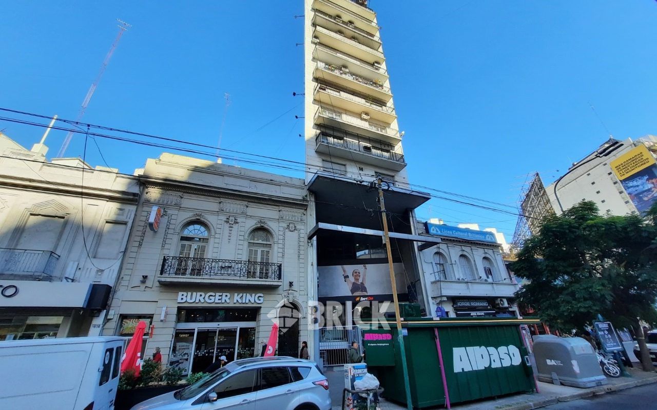 CABILDO, AV. al 1600 Piso 12 30